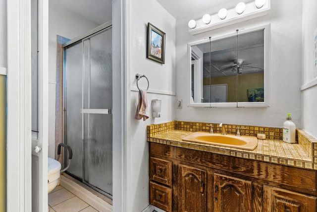 674 Gleneagle Ave, Hayward, CA 94544