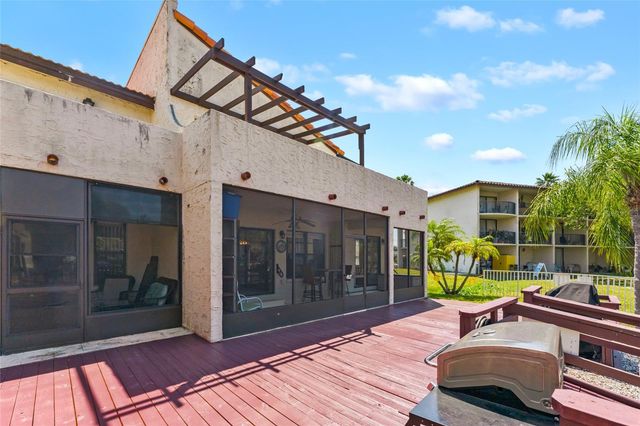 2571 CYPRUS DRIVE 1-101, Palm Harbor, FL 34684