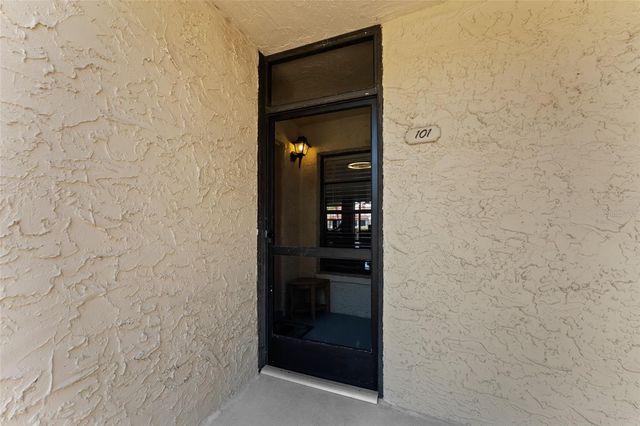 2571 CYPRUS DRIVE 1-101, Palm Harbor, FL 34684
