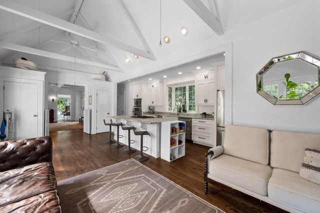 703 Fleetwood Drive, Lookout Mountain, TN 37350