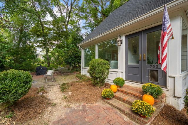 703 Fleetwood Drive, Lookout Mountain, TN 37350
