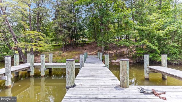 182 WALDO RD, Pasadena, MD 21122