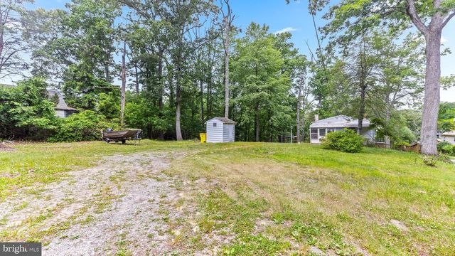 182 WALDO RD, Pasadena, MD 21122