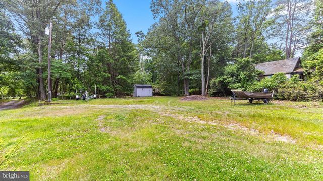 182 WALDO RD, Pasadena, MD 21122