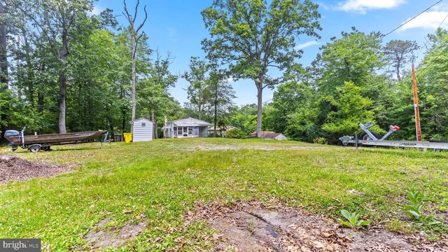 182 WALDO RD, Pasadena, MD 21122