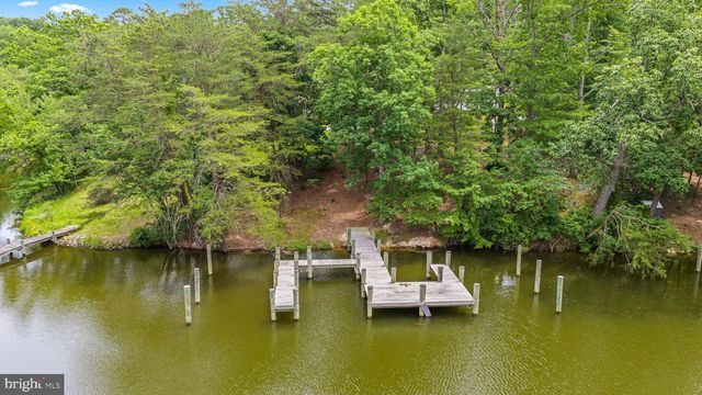 182 WALDO RD, Pasadena, MD 21122