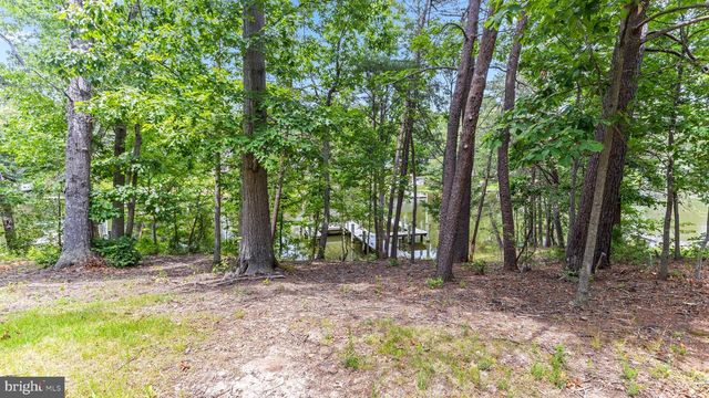 182 WALDO RD, Pasadena, MD 21122