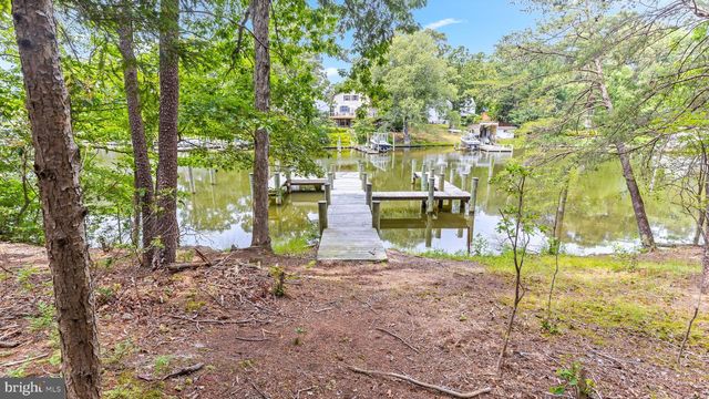182 WALDO RD, Pasadena, MD 21122