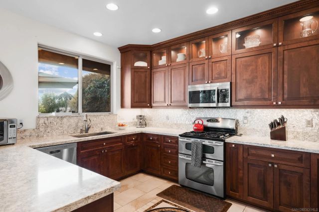 3812 Costa Bella Way, La Mesa, CA 91941