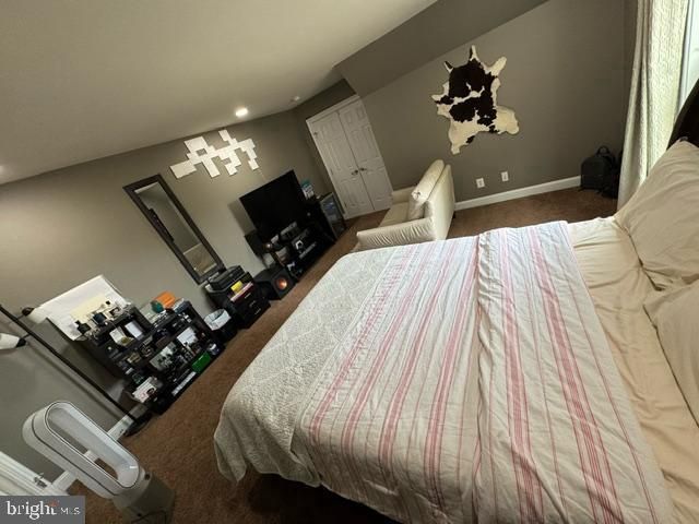 25563 TAYLOR CRESCENT DR, Chantilly, VA 20152