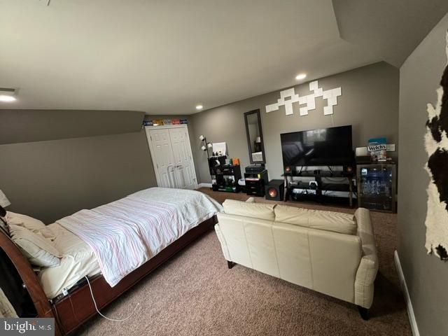 25563 TAYLOR CRESCENT DR, Chantilly, VA 20152