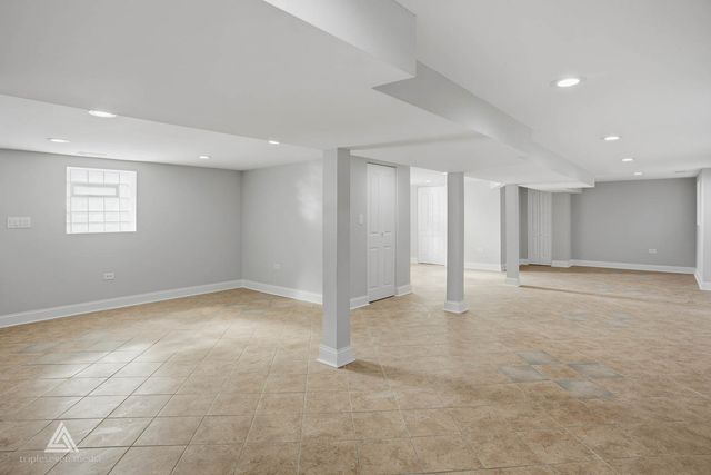 1301 N Waller Avenue, Chicago, IL 60651