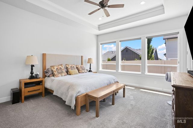 9931 W Aviara Dr, Star, ID 83669