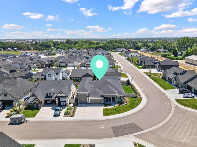 9931 W Aviara Dr, Star, ID 83669