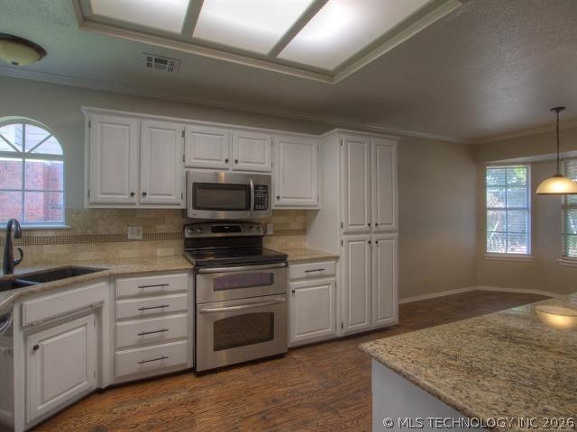 1112 N Willow Avenue, Broken Arrow, OK 74012