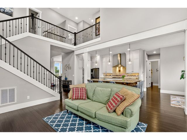 12397 Se BARI Ave, Happy Valley, OR 97086