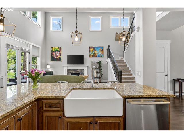 12397 Se BARI Ave, Happy Valley, OR 97086