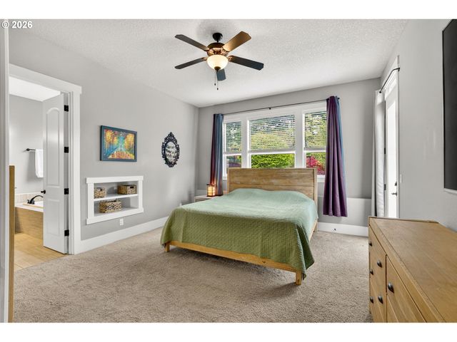 12397 Se BARI Ave, Happy Valley, OR 97086