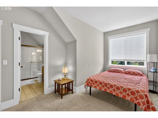 12397 Se BARI Ave, Happy Valley, OR 97086