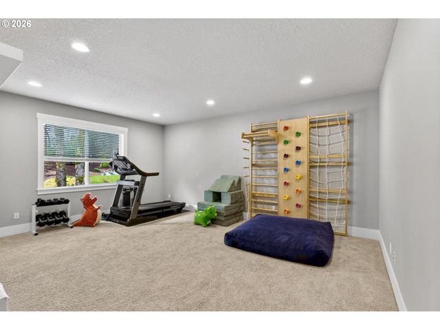 12397 Se BARI Ave, Happy Valley, OR 97086