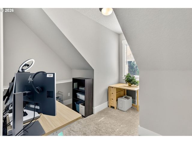 12397 Se BARI Ave, Happy Valley, OR 97086