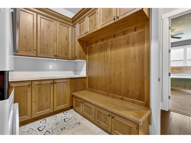 12397 Se BARI Ave, Happy Valley, OR 97086