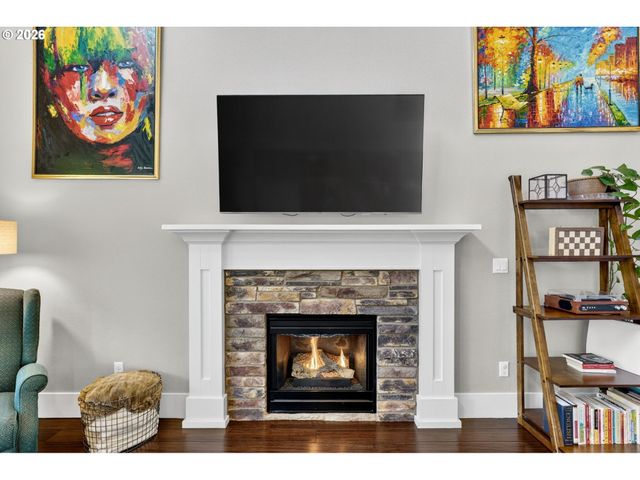 12397 Se BARI Ave, Happy Valley, OR 97086