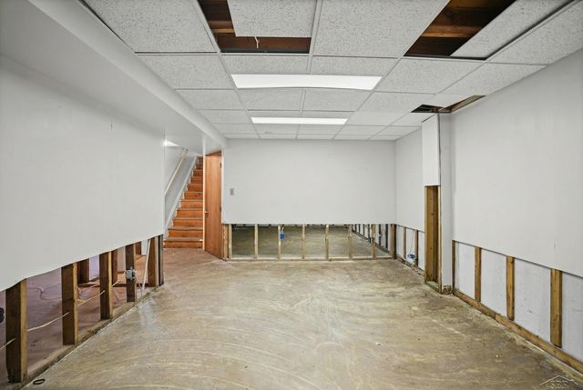 5425 Westchester Drive, Flint Twp, MI 48532