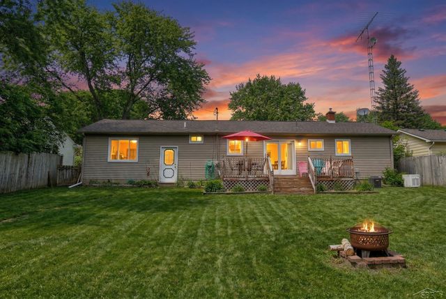 5425 Westchester Drive, Flint Twp, MI 48532