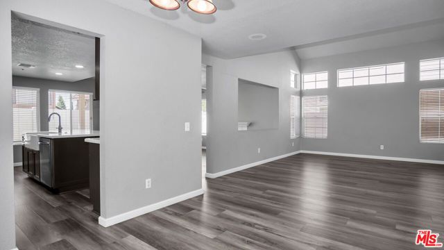14253 Stanislaus Court, Fontana, CA 92336