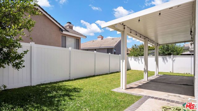 14253 Stanislaus Court, Fontana, CA 92336