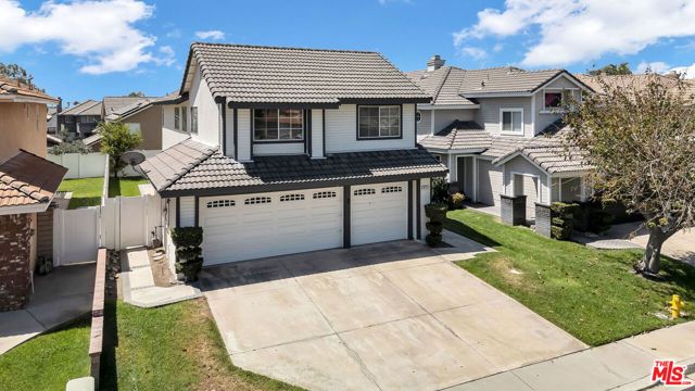 14253 Stanislaus Court, Fontana, CA 92336