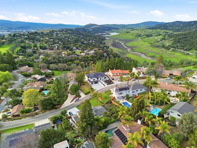 15860 Jackson Oaks Drive, Morgan Hill, CA 95037