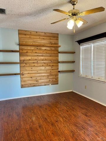 983 Washington Avenue, Mission, TX 78572