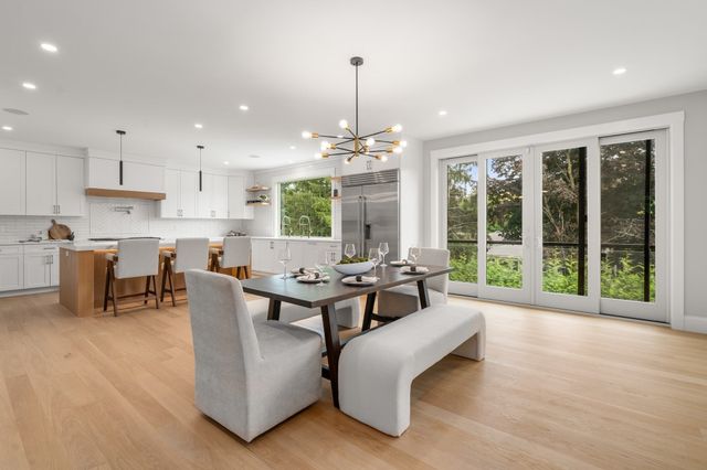 55 Crestview Rd, Belmont, MA 02478
