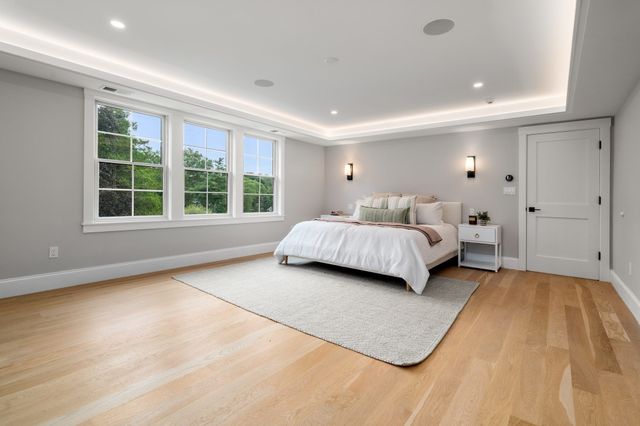 55 Crestview Rd, Belmont, MA 02478