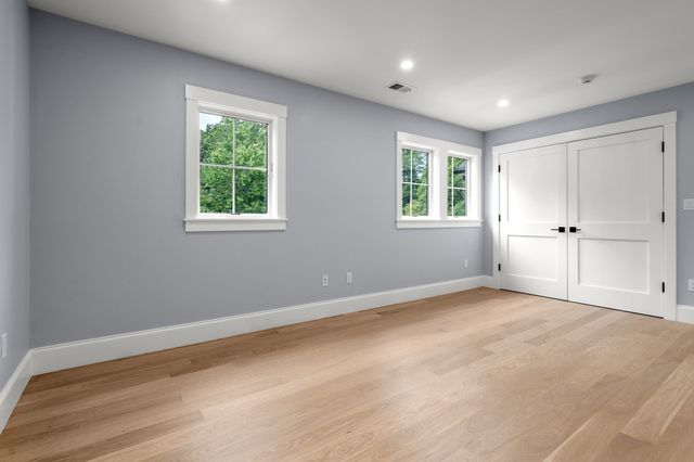 55 Crestview Rd, Belmont, MA 02478