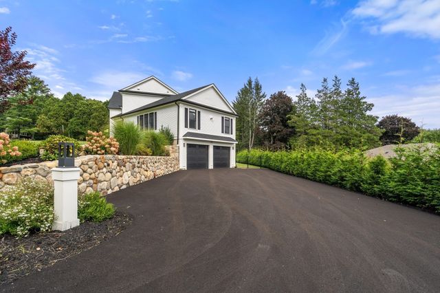 55 Crestview Rd, Belmont, MA 02478