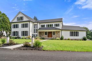 55 Crestview Rd, Belmont, MA 02478