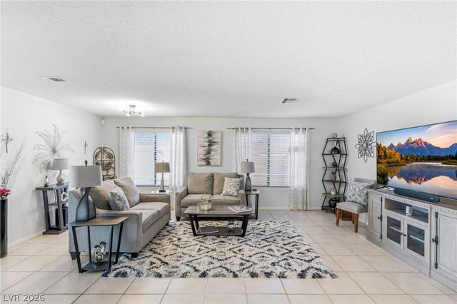 3012 Old Salt Circle, Las Vegas, NV 89117