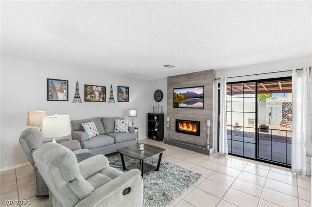 3012 Old Salt Circle, Las Vegas, NV 89117