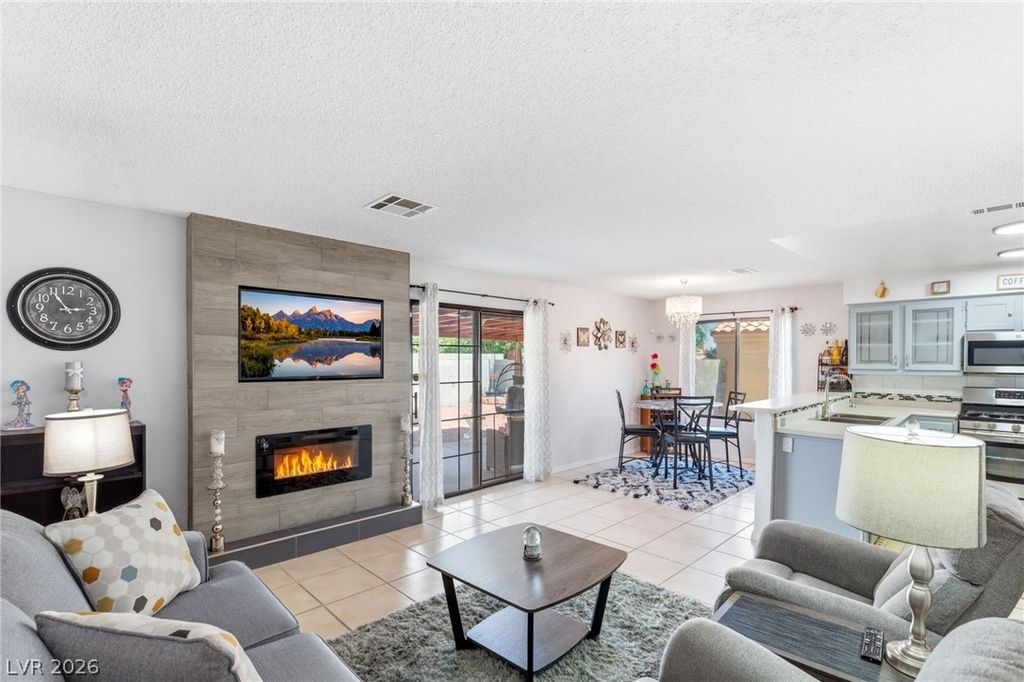 3012 Old Salt Circle, Las Vegas, NV 89117
