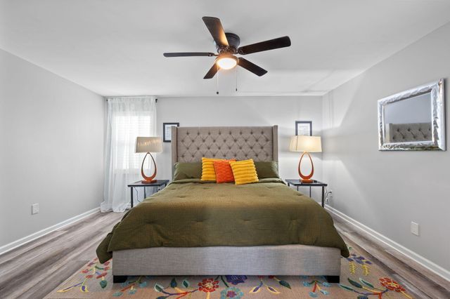 855 N Chamberlain Avenue, Chattanooga, TN 37406