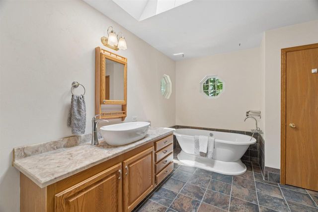 9472 HOPI LANE, Fremont, WI 54940