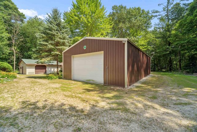 9472 HOPI LANE, Fremont, WI 54940