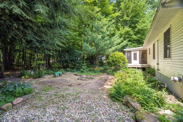 9472 HOPI LANE, Fremont, WI 54940