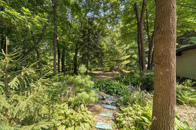 9472 HOPI LANE, Fremont, WI 54940