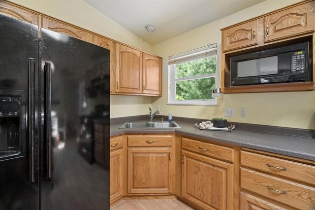 9472 HOPI LANE, Fremont, WI 54940