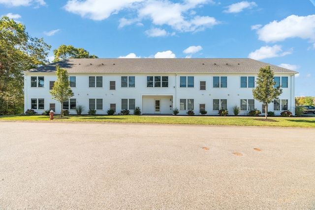 21 Paul Francis Way 21, Plymouth, MA 02360