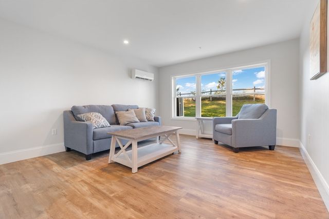 21 Paul Francis Way 21, Plymouth, MA 02360